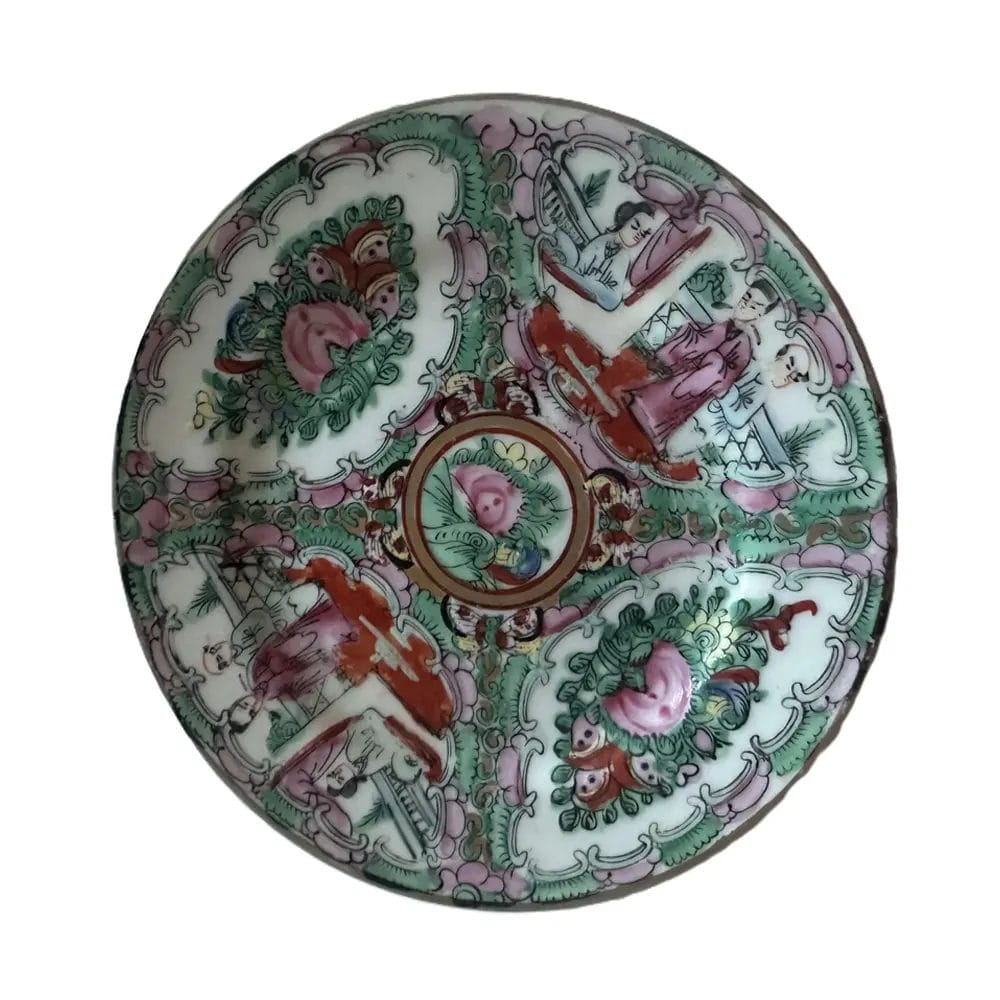 Chinese Famille Rose Medallion Plate, Qianlong Mark